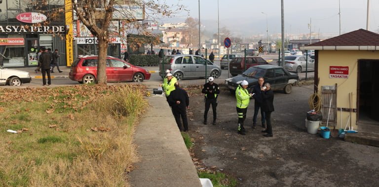 Karabük'te, trenin çarptığı 8 yaşındaki çocuk yaralandı.