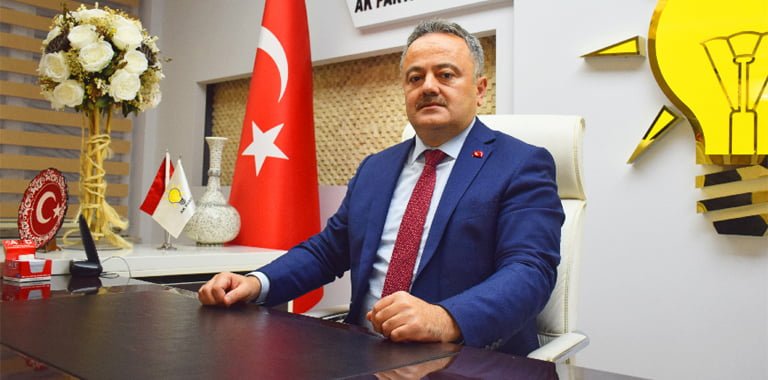 AK Parti Karabük İl Başkanı Av. İsmail Altınöz, Yargıtay Cumhuriyet Başsavcılığı’nın Türkiye geneli siyasi partilerin üye sayılarındaki son durumunu kamuoyu ile paylaşmasına ilişkin değerlendirmelerde bulundu.