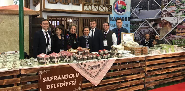 Dünyanın en büyük beş turizm fuarından biri olan Doğu Akdeniz Uluslararası Turizm ve Seyahat Fuarı EMITT, 8 – 11 Şubat tarihlerinde İstanbul TÜYAP Fuar ve Kongre Merkezinde 26. kez kapılarını açacak.