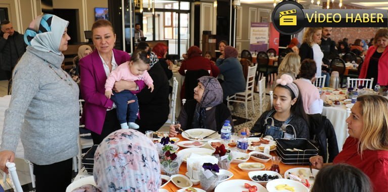 Depremzede kadınlar yaşadıkları felaketi anlattı