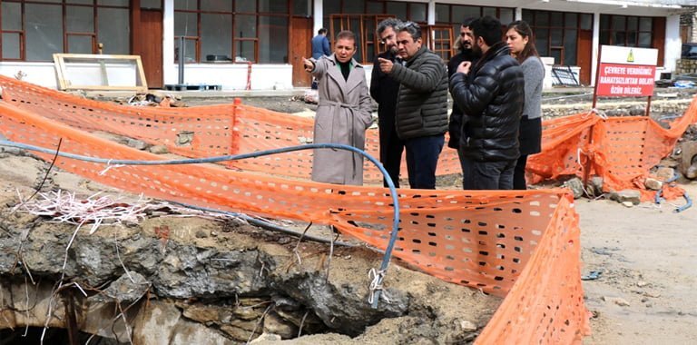 Safranbolu Belediyesi, Bilkent Üniversitesi Kentsel Tasarım ve Peyzaj Mimarlığı bölümü, Mimarlar Odası ve Tarihi Kentler Birliği’nin iş birliğiyle yaşama geçirilen projede çalışmalar devam ediyor.