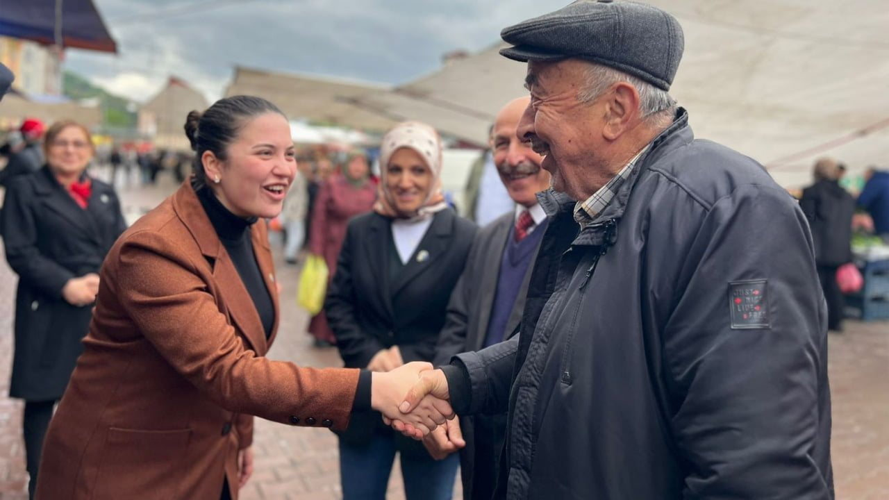 KÜBRA DURSUN ‘İYİ’ GİDİYOR!