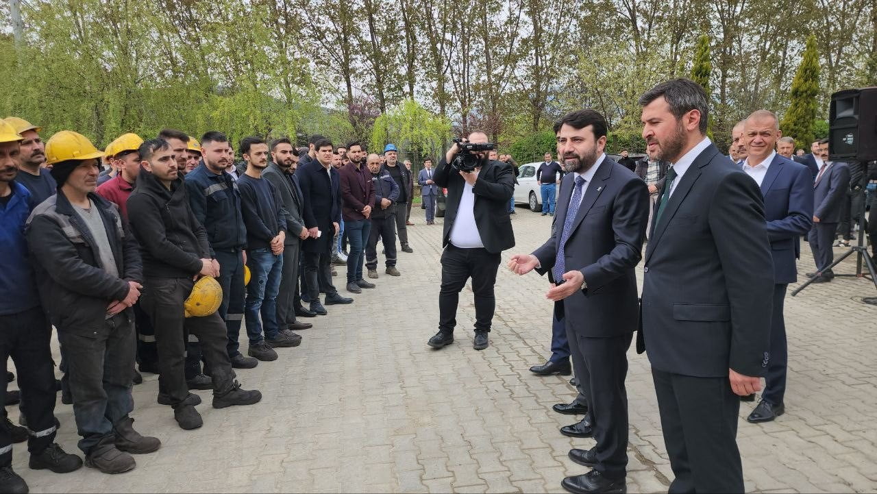 AK Parti MKYK Üyesi ve Karabük Milletvekili adayı Av. Cem Şahin, 14 Mayıs seçimlerini tüm dünyanın takip ettiğini söyledi.