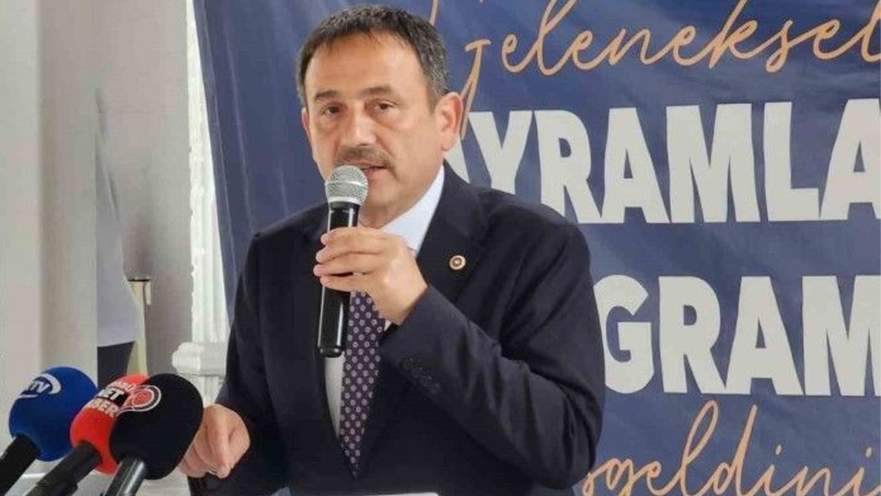 TBMM KİT Komisyonu Katip Üyesi de olan Ak Parti Karabük Milletvekili Ali Keskinkılıç, 24 Temmuz Gazeteciler ve Basın Bayramı dolayısıyla bir mesaj yayımladı.