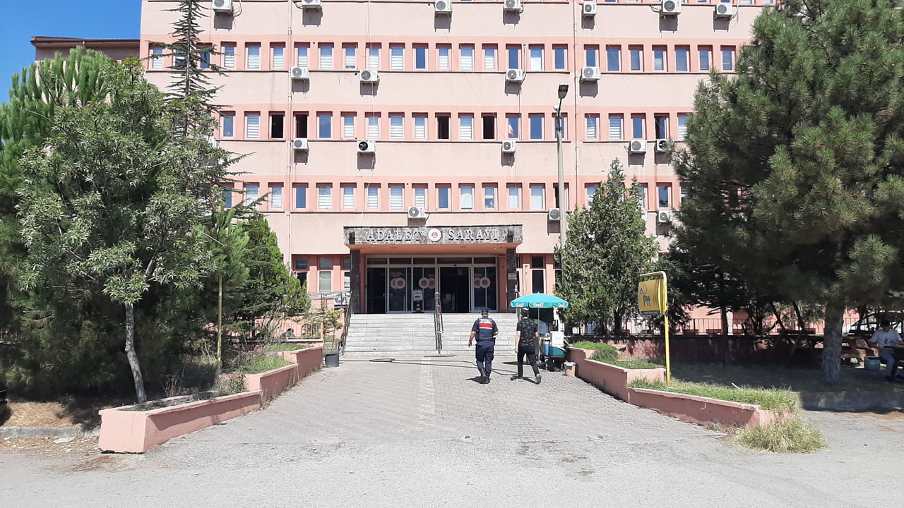 KARABÜK’TE 2 BİN 125 ADET UYUŞTURUCU HAP ELE GEÇİRİLDİ