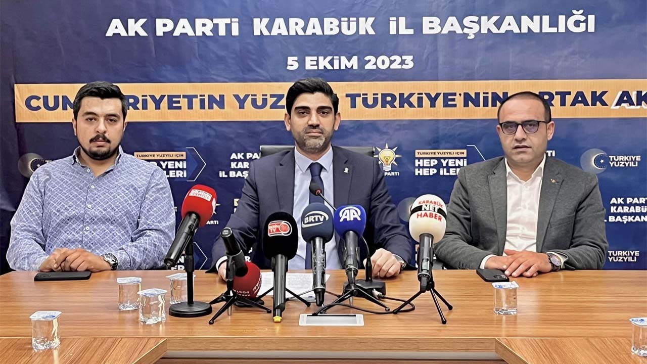 AK PARTİ BÜYÜK KURULTAYA HAZIRLANIYOR