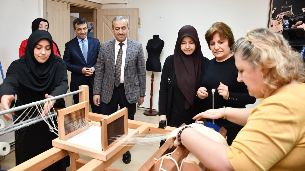 EFLANİ ÇEMBER BEZİ DOKUMACILIĞI GELİR KAPISI OLACAK