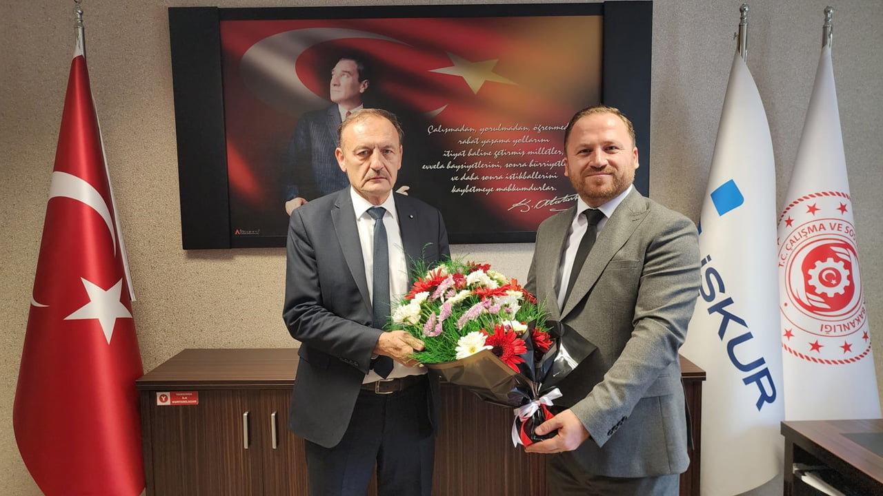 İŞKUR MÜDÜRÜ ÇALIŞ GÖREVİNİ SARIÇAM’A DEVRETTİ