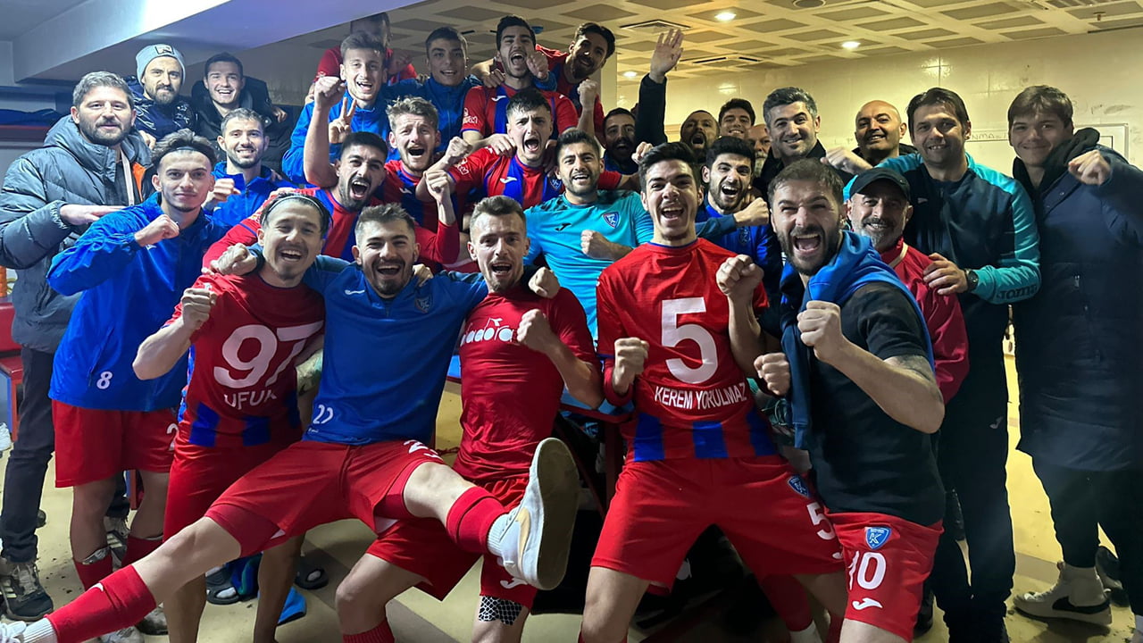 Karabük İdmayurduspor, TFF 3. Lig 1. Grup 15. haftasında evinde Tarsus İdmanyurdu'nu 2-1 mağlup etti. Kırmızı-mavililer, bu sezon grupta dördüncü galibiyetini alarak, ligin ilk yarısını 15 puanla 12. sırada tamamladı.