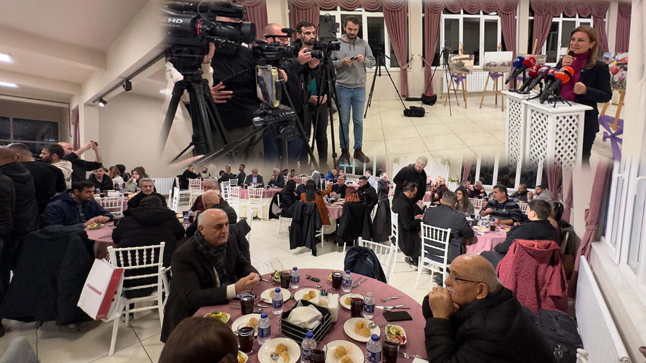 Safranbolu Belediye Başkanı Elif Köse 10 Ocak Çalışan Gazeteciler Günü dolayısı ile il genelinde gazetecilik faaliyetlerini sürdüren basın mensupları ile bir araya gelerek günlerini kutladı.