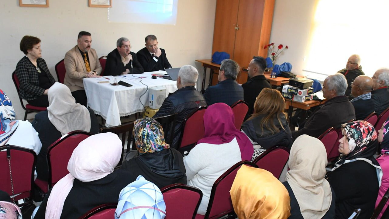 Karabük Belediye Başkanı Rafet Vergili, Gezici Başkanlık Ofisi Uygulamasına başladı. Başkanlık Ofisinin ilk durağı Şirinevler Mahallesi oldu.