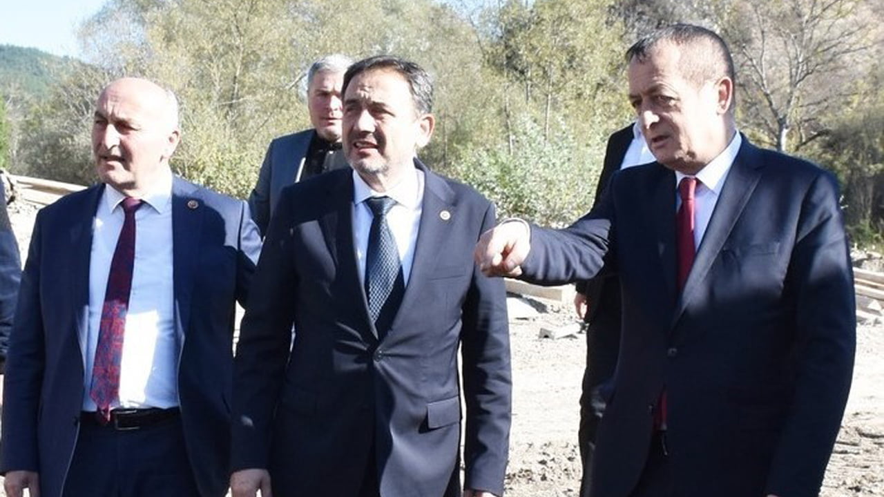 Karabük İl Genel Meclis Başkanı Ahmet Sözen, 2023'te yaşanan sel afeti nedeniyle gelen 103 milyon 462 bin TL ödeneğin afet çalışmaları çerçevesinde kullanıldığını açıkladı.