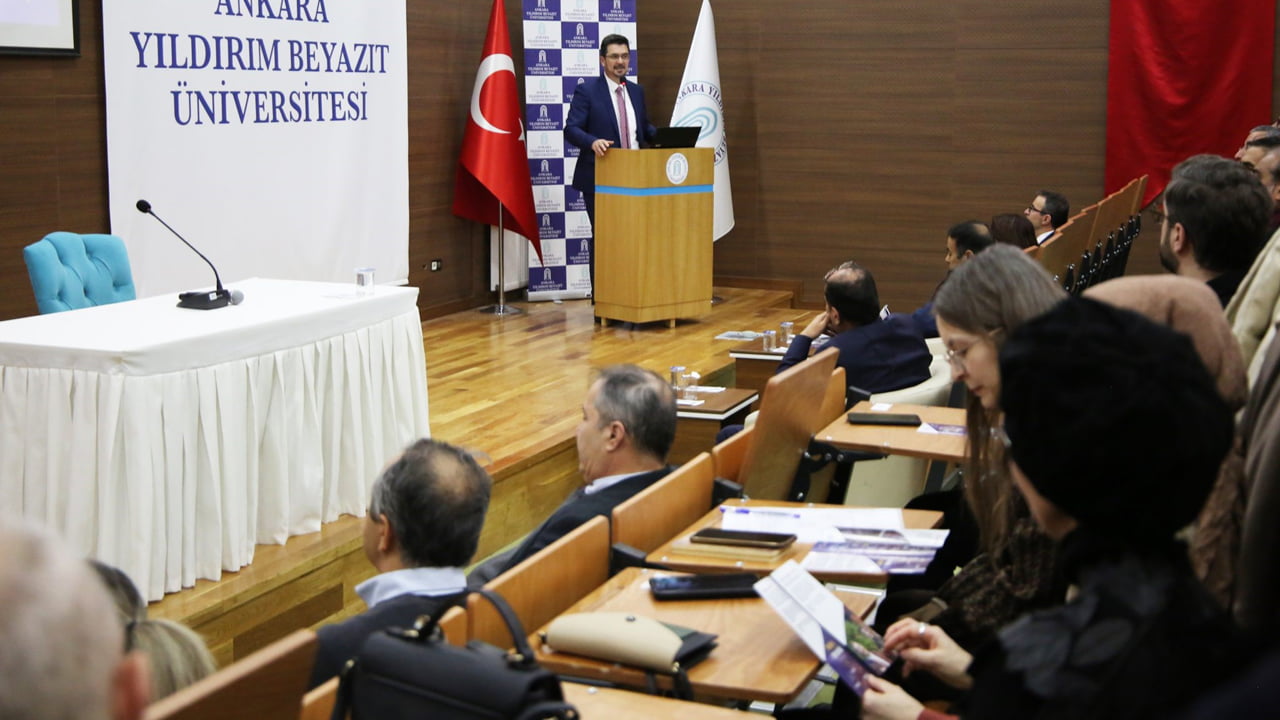 Karabük Üniversitesi (KBÜ) ev sahipliğinde 2-3 Mart 2024 tarihlerinde düzenlenecek Türkiye’nin ilk ulusal ve uluslararası Sosyal Bilimler Festivali (SOSYALFEST) tanıtım ve bilgilendirme toplantıları sürüyor.