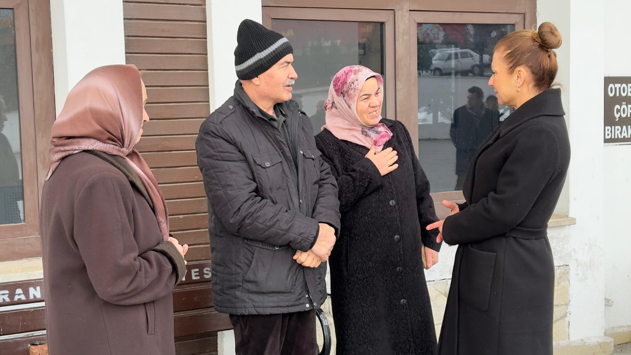 Safranbolu Belediye Başkanı ve Cumhuriyet Halk Partisi Belediye Başkan Adayı Elif Köse 31 Mart 2024 tarihinde yapılacak olan yerel seçimler için çalışmalarına hız verdi. Haftaya geleneksel esnaf duası ile başlayan Köse, esnaf ve dernek ziyaretleri güne devam etti.