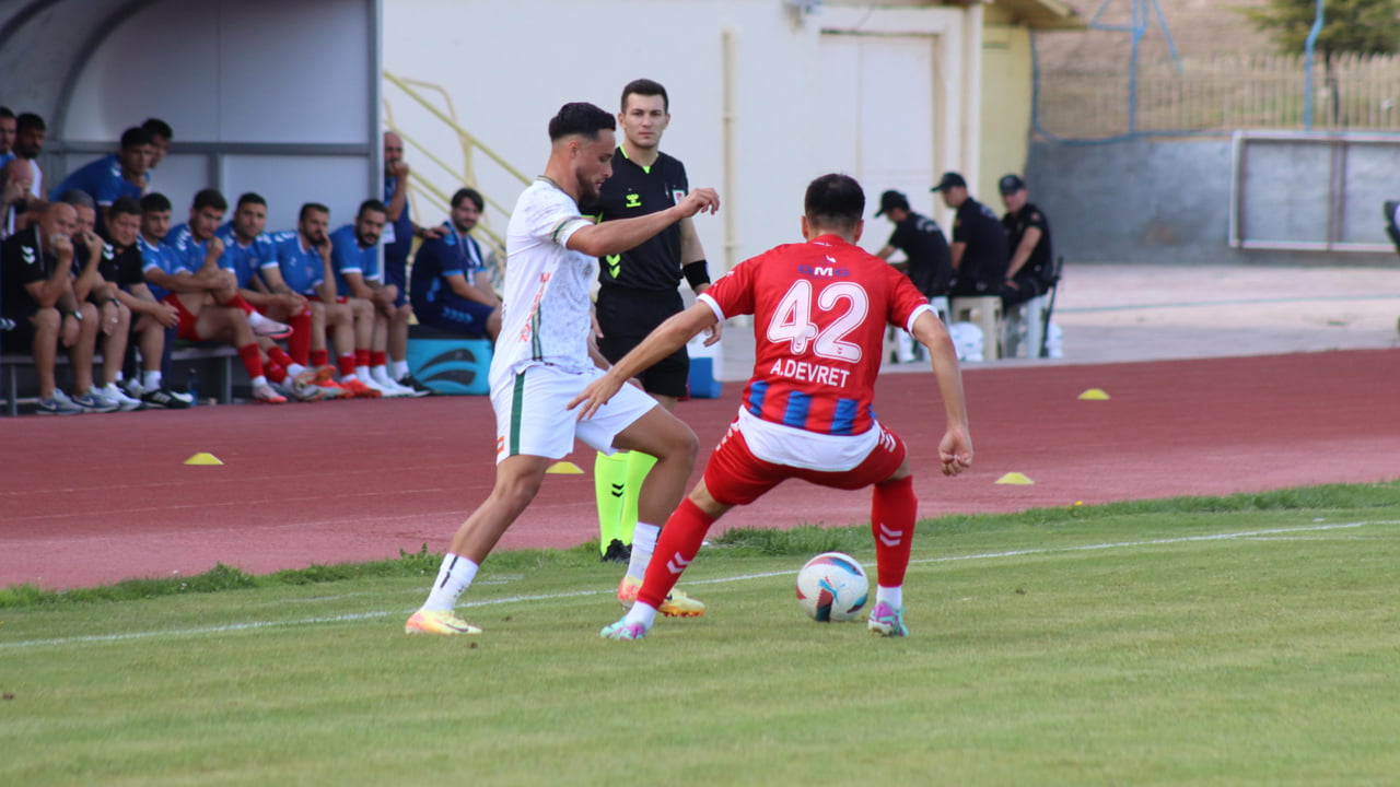 TFF 3. Lig 3. Grup 1. hafta maçında 1922 Konyaspor sahasında karşılaştığı Karabük İdmanyurdu Spor'u 2-0'lik skorla mağlup etti.