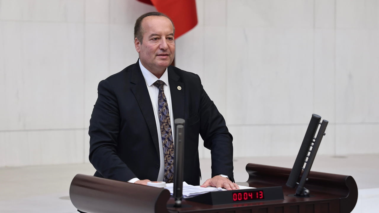 AKAY: EĞİTİM MASRAFLARI CEPLERİ PATLATTI