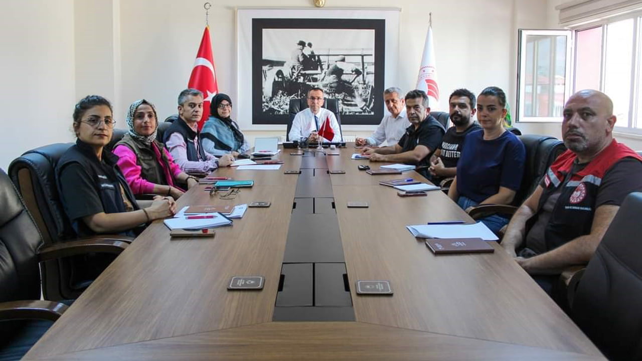 Karabük Tarım ve Orman Müdürü Çetin Ayvalık, Tabiat Karabük (Tıbbi ve Aromatik Bitkiler ile Araziler Taçlanıyor) projesinin 2. çeyrekte tarım sektörüne büyük katkı sağladığını açıkladı.