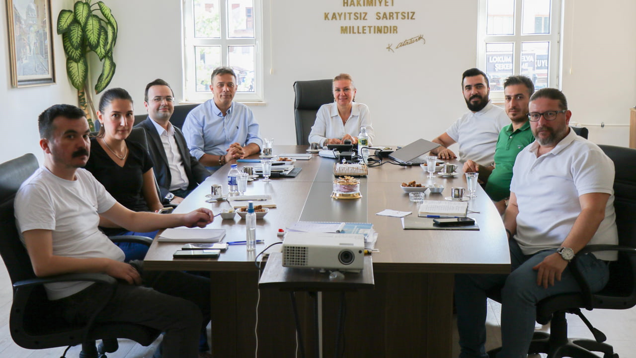 SAFRANBOLU’DA ÇEVRE DOSTU YEŞİL BİNALAR ÜZERİNE TOPLANTI