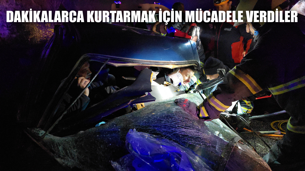 KARABÜK’TE İKİ OTOMOBİL KAFA KAFAYA ÇARPIŞTI