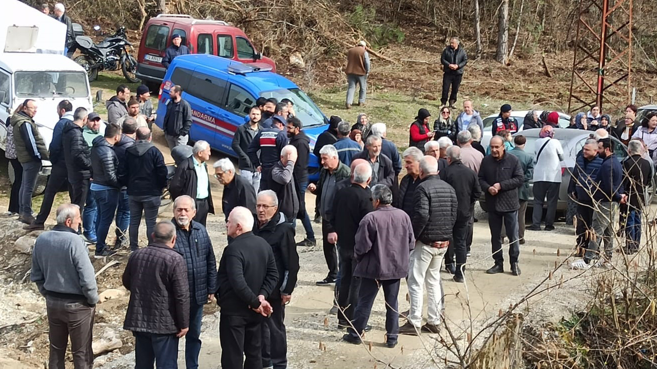 Karabük'te Devlet Su İşleri tarafından yapılacak olan içme suyu barajına köylüler zarar görecekleri gerekçesiyle tepki gösterdiler.