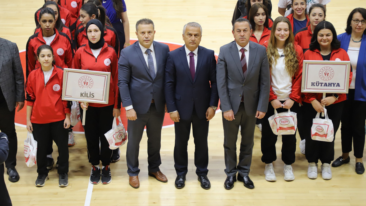 KYGM KIZLAR TÜRKİYE BASKETBOL ŞAMPİYONASI KARABÜK’TE BAŞLADI