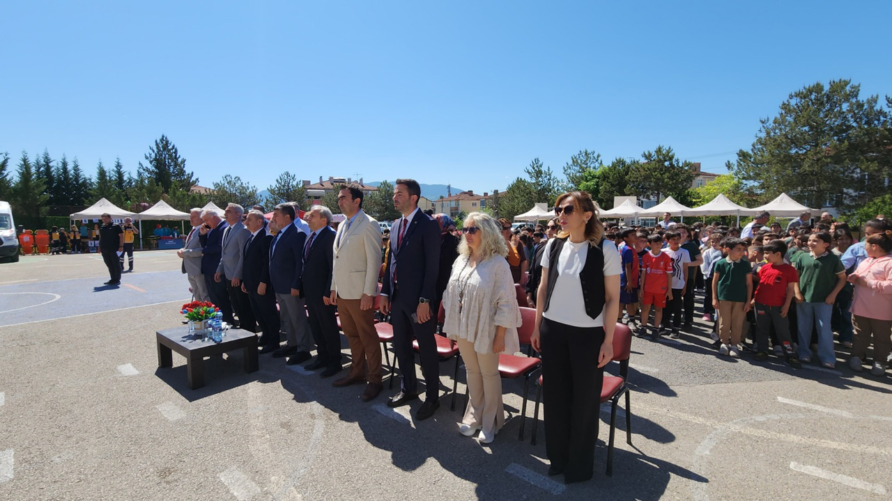 Saglikli Cocuk Saglikli Gelecek Programi Gerceklestirildi 1