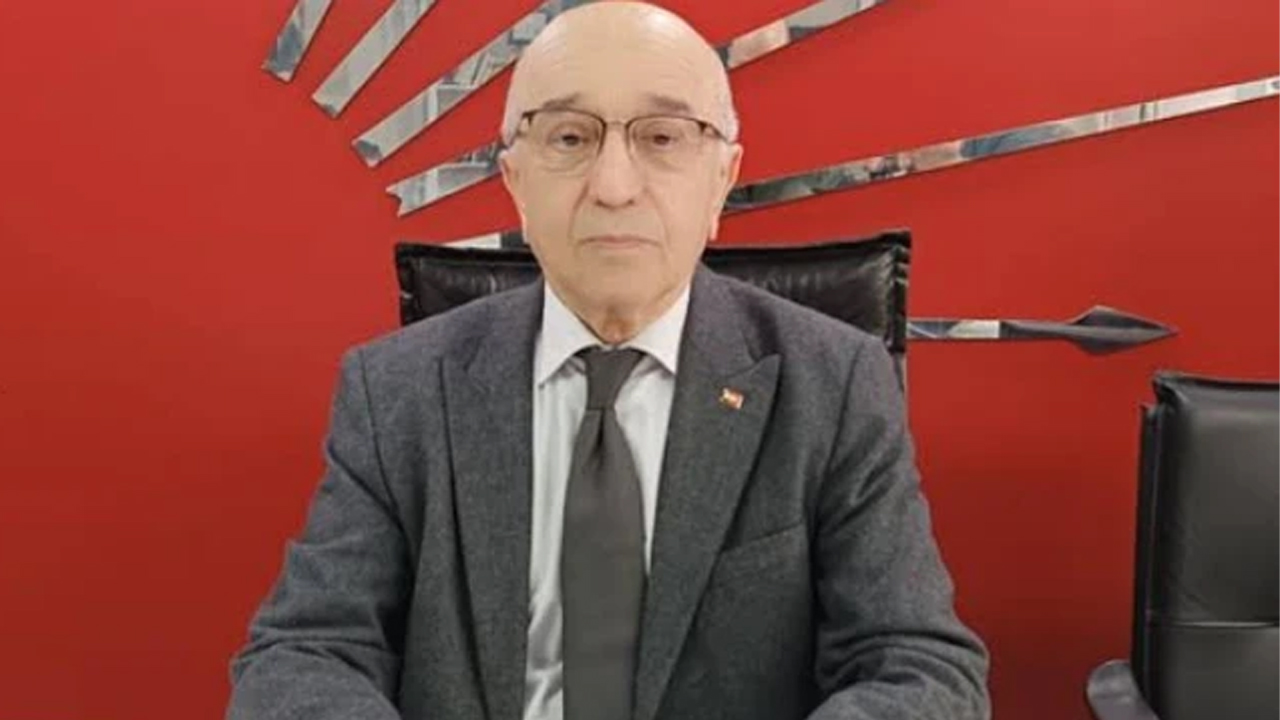 Cumhuriyet Halk Partisi (CHP) Karabük İl Başkanı Vedat Yaşar, Karabük’ün geleceği, birlik ve beraberliği için siyasi ayrım yapılmasını doğru bulmadığını ifade etti. Yaşar, Safranbolu Altın Safran Belgesel Film Festivali açılışında şehrin yöneticilerinin olmamasını da yadırgadığını belirtti.
