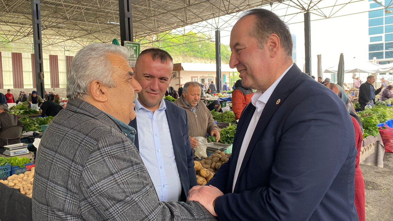 CHP Karabük Milletvekili ve TBMM Plan Bütçe Komisyonu Üyesi Cevdet Akay Kurban Bayramı dolayısıyla yazılı bir mesaj yayımladı.