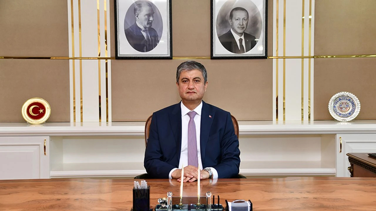 Vali Mustafa Yavuz, Karabük’ün İl oluşunun 30. yıl dönümü dolayısı ile bir kutlama mesajı yayınladı.