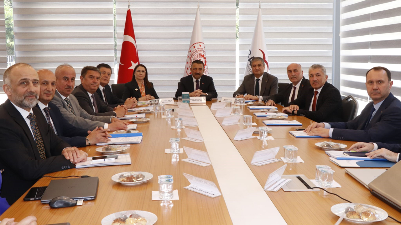 Batı Karadeniz Kalkınma Ajansı (BAKKA) Temmuz ayı Yönetim Kurulu Toplantısı, Ajansın Üzülmez Kültür Vadisi’nde yer alan geçici hizmet binasında, Zonguldak Valisi ve Ajans Yönetim Kurulu Başkanı Osman Hacıbektaşoğlu başkanlığında gerçekleştirildi.