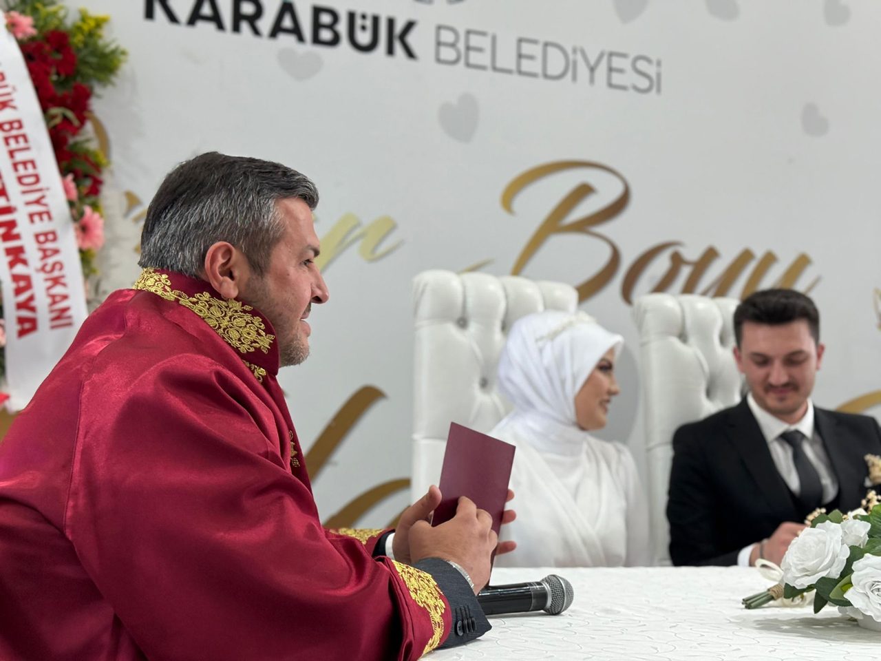 Karabuk Belediyesi Evlilige Adim Atan Ciftleri Yalniz Birakmiyor 1