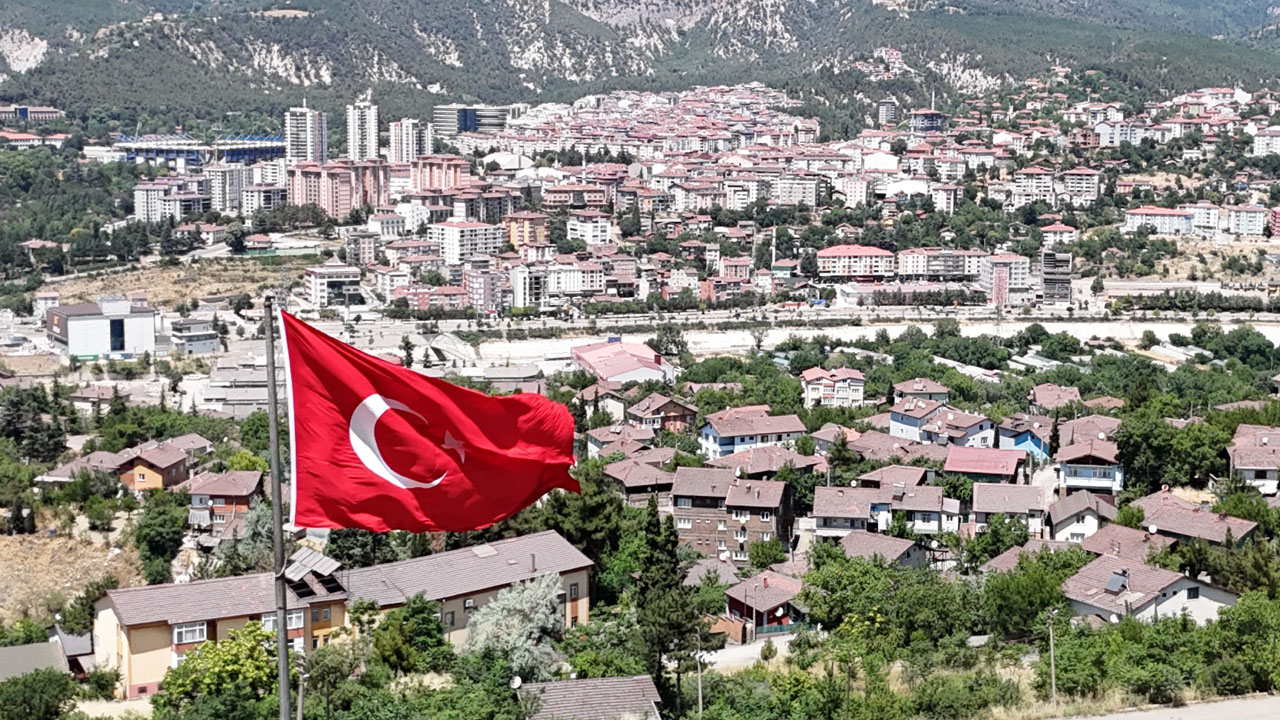 Türkiye İstatistik Kurumu (TÜİK), tarafından açıklanan konut satış istatistiklerine göre Karabük'te Haziran ayında 235 konut satıldı.