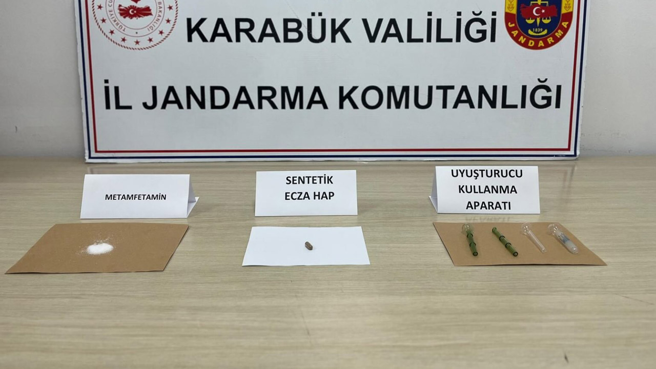 Karabük'te düzenlenen uyuşturucu operasyonunda 3 şüpheli gözaltına alındı.