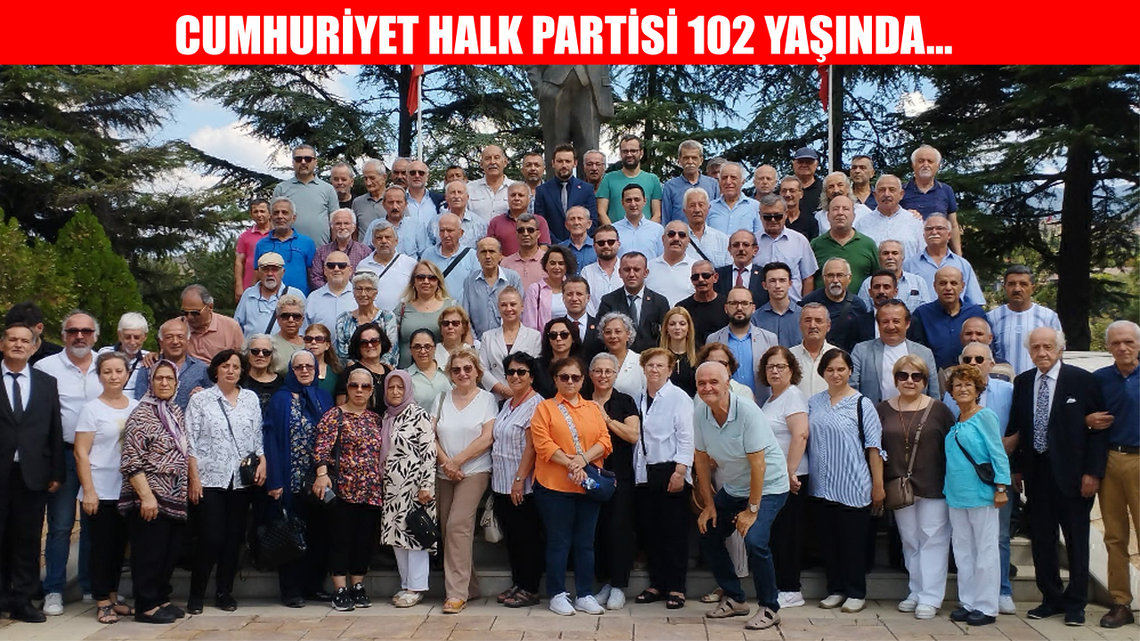 9 Eylül 1923 tarihinde Halk Fırkası adıyla kurulan Cumhuriyet Halk Partisi (CHP), bugün 102. Kuruluş yıldönümünü kutluyor. Kuruluş Yıldönümü dolayısı ile Karabük’te CHP İl Teşkilatı Atatürk Anıtına çelenk sunumu yaparak saygı duruşunda bulundu.