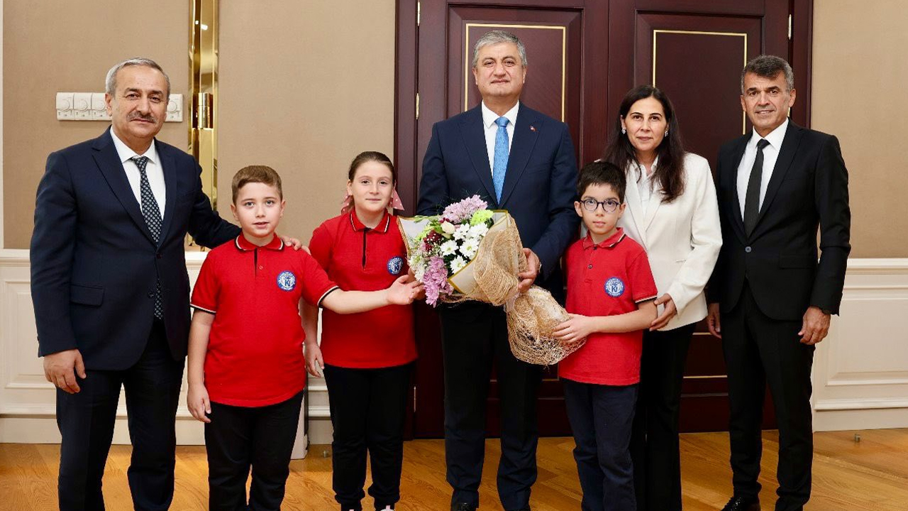 İLKÖĞRETİM HAFTASI NEDENİYLE VALİ MUSTAFA YAVUZ’A ZİYARET
