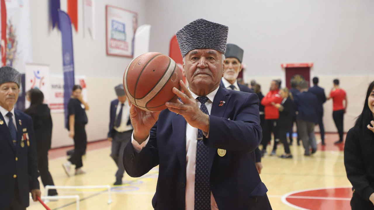 19 Eylül Gaziler Günü, Karabük’te düzenlenen anlamlı spor etkinlikleriyle kutlandı.