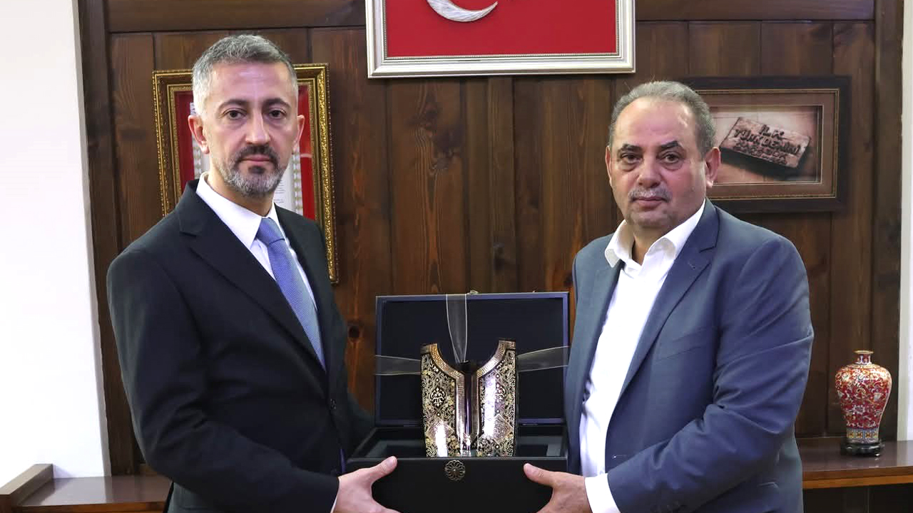 BAŞKAN DEĞİRMENCİ’DEN OFLAZ’A HAYIRLI OLSUN ZİYARETİ