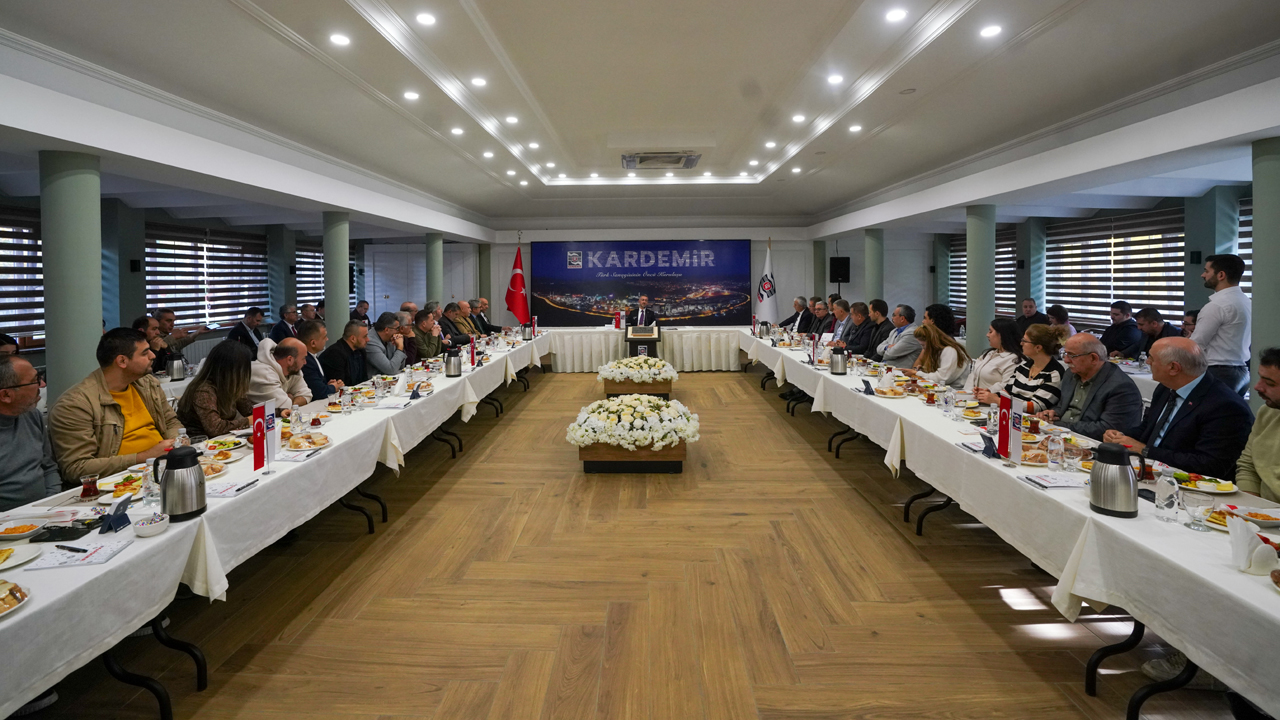 Kardemir Yonetim Kurulu Baskani Oflaz Basinla Bir Araya Geldi 1