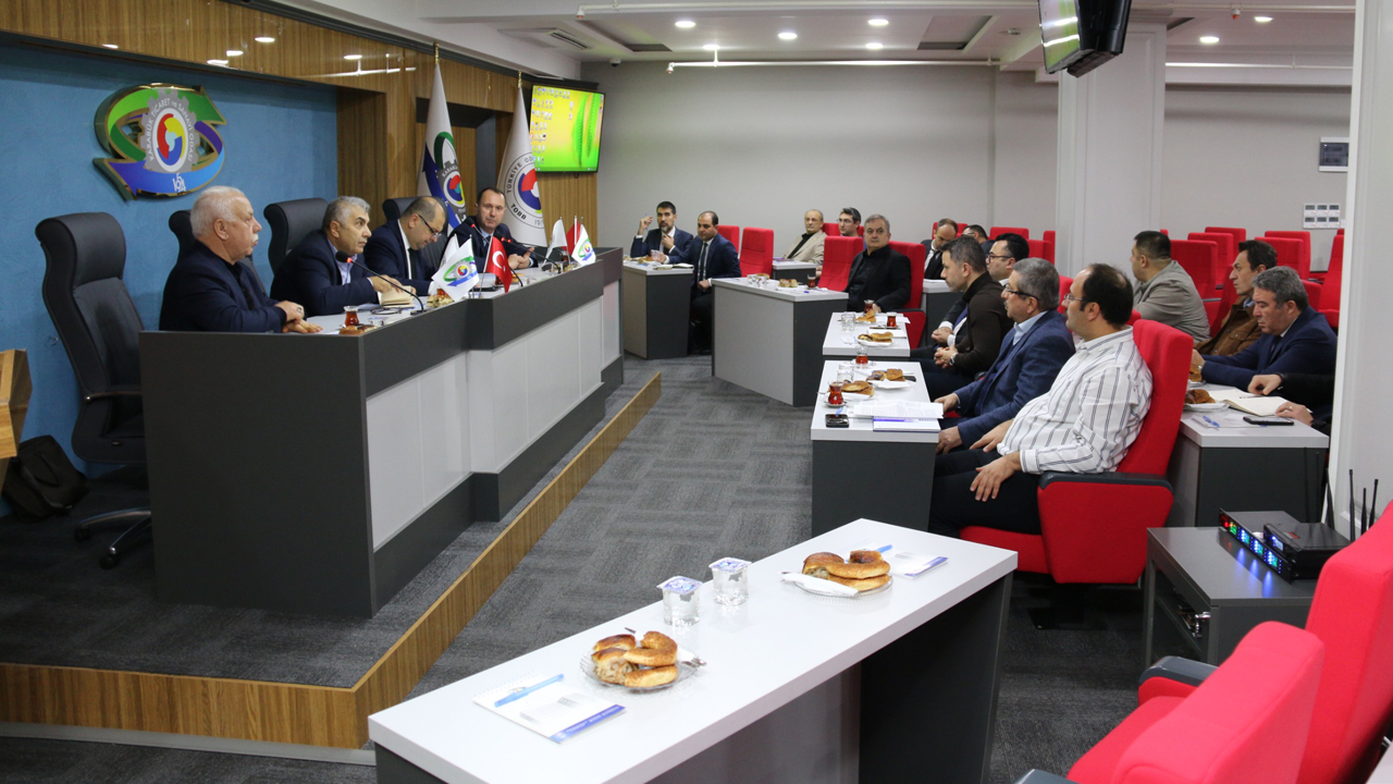 Ticaret Bakanligi Heyeti Karabuke Geldi 1