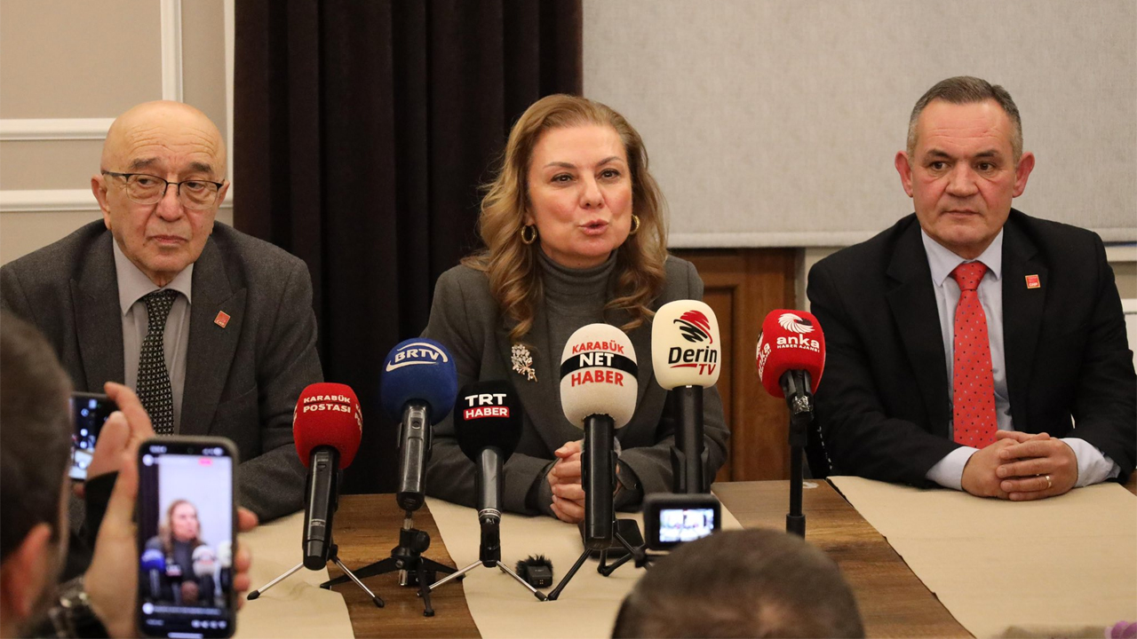 Baskan Kose Karabuk Basini Ile Yemekte Bir Araya Geldi 1