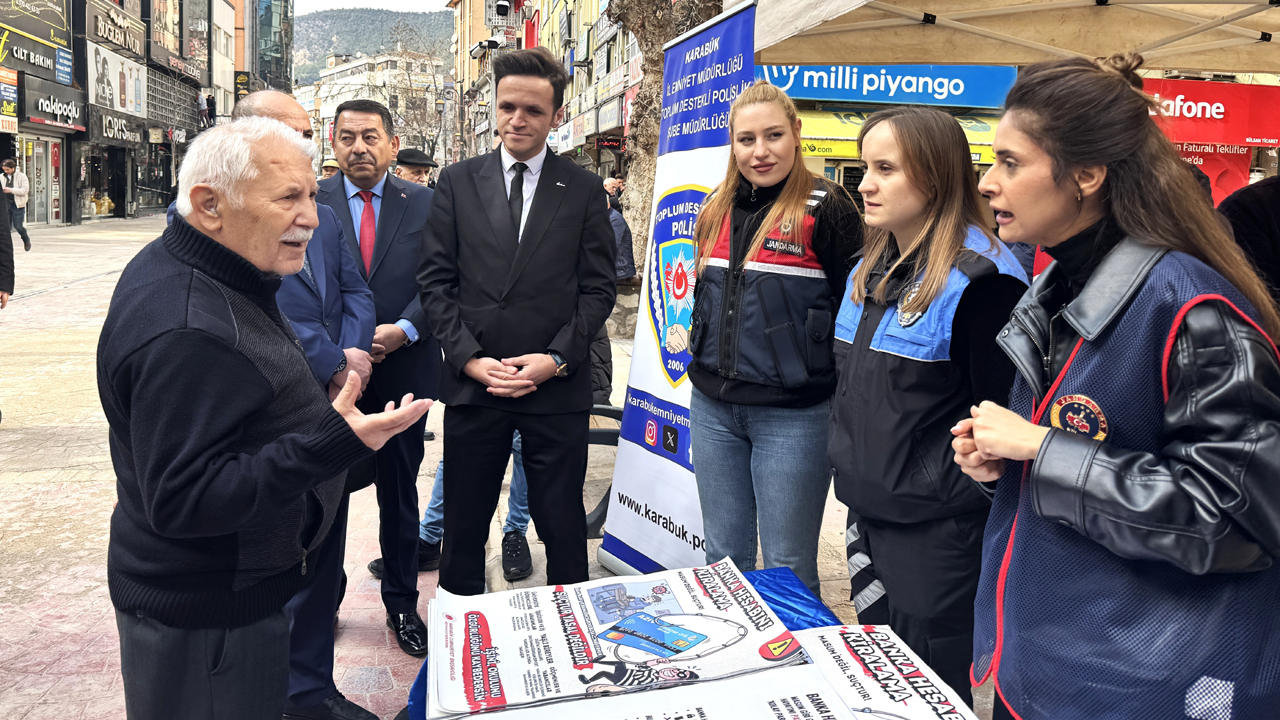 KARABÜK’TE DOLANDIRICILIĞA KARŞI BİLGİLENDİRME STANTLARI KURULDU