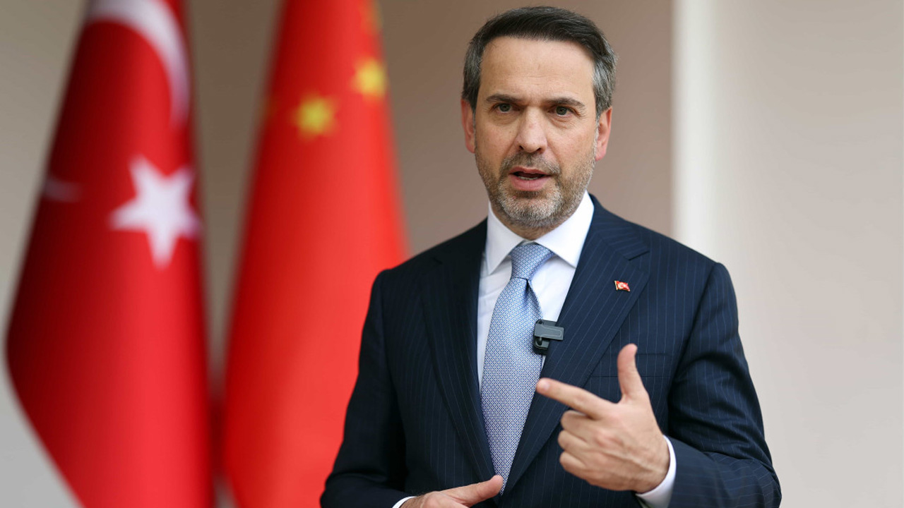 BAKAN BAYRAKTAR YARIN KARABÜK’E GELİYOR