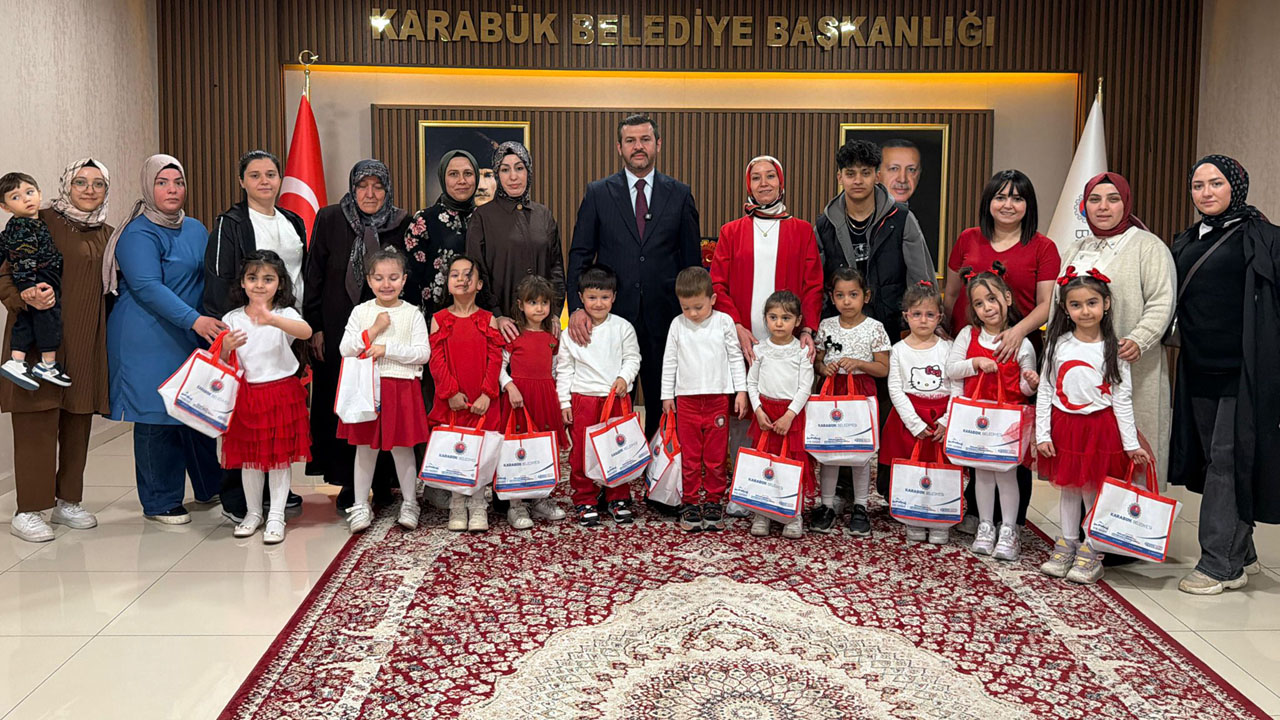 KARABÜK BELEDİYESİNDE BAYRAM COŞKUSU