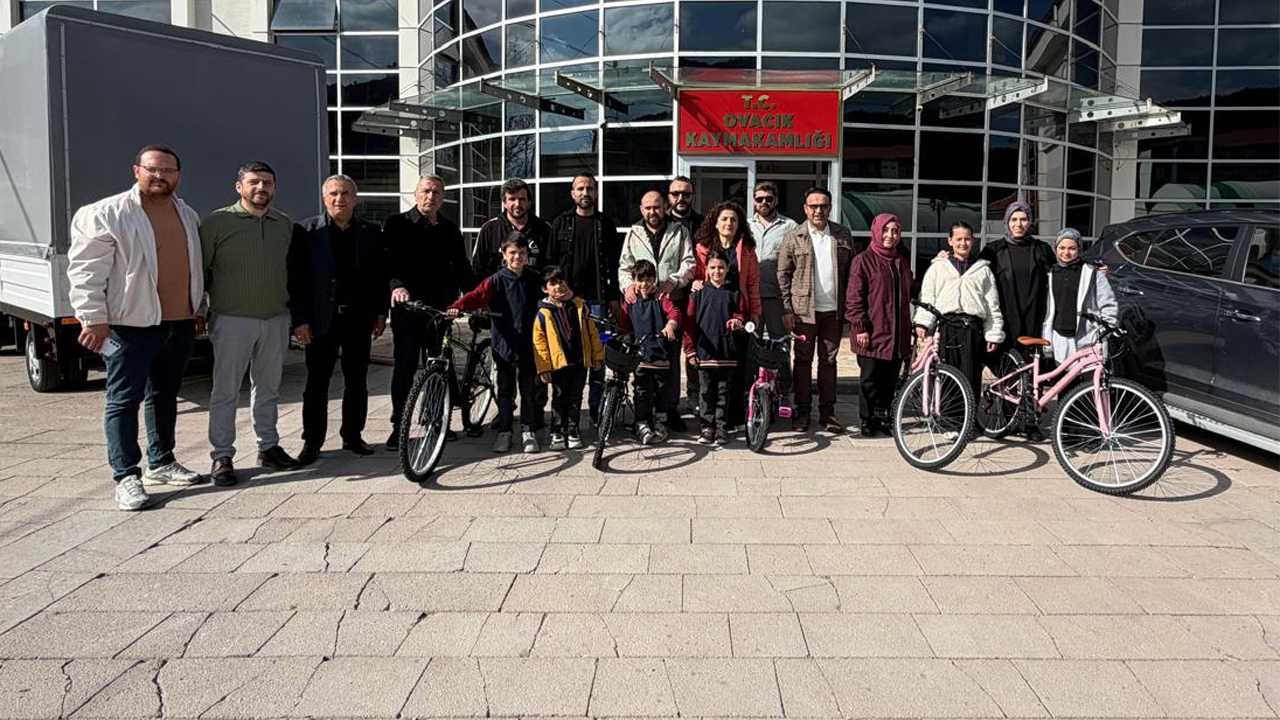 OVADER’DEN İHTİYAÇ SAHİBİ ÖĞRENCİLERE BİSİKLET