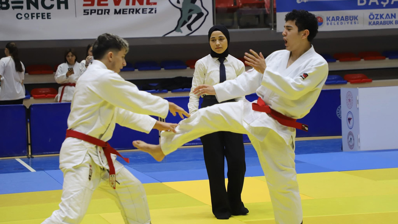 Turkiye Ju Jitsu Cocuklar Sampiyonasi Karabukte sona erdi