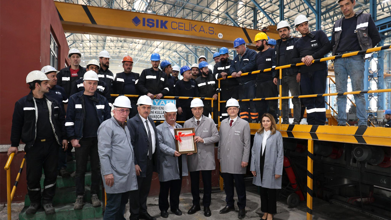VALİ OKTAY ÇAĞATAY IŞIK ÇELİK’TE İŞÇİLERLE BİR ARAYA GELDİ