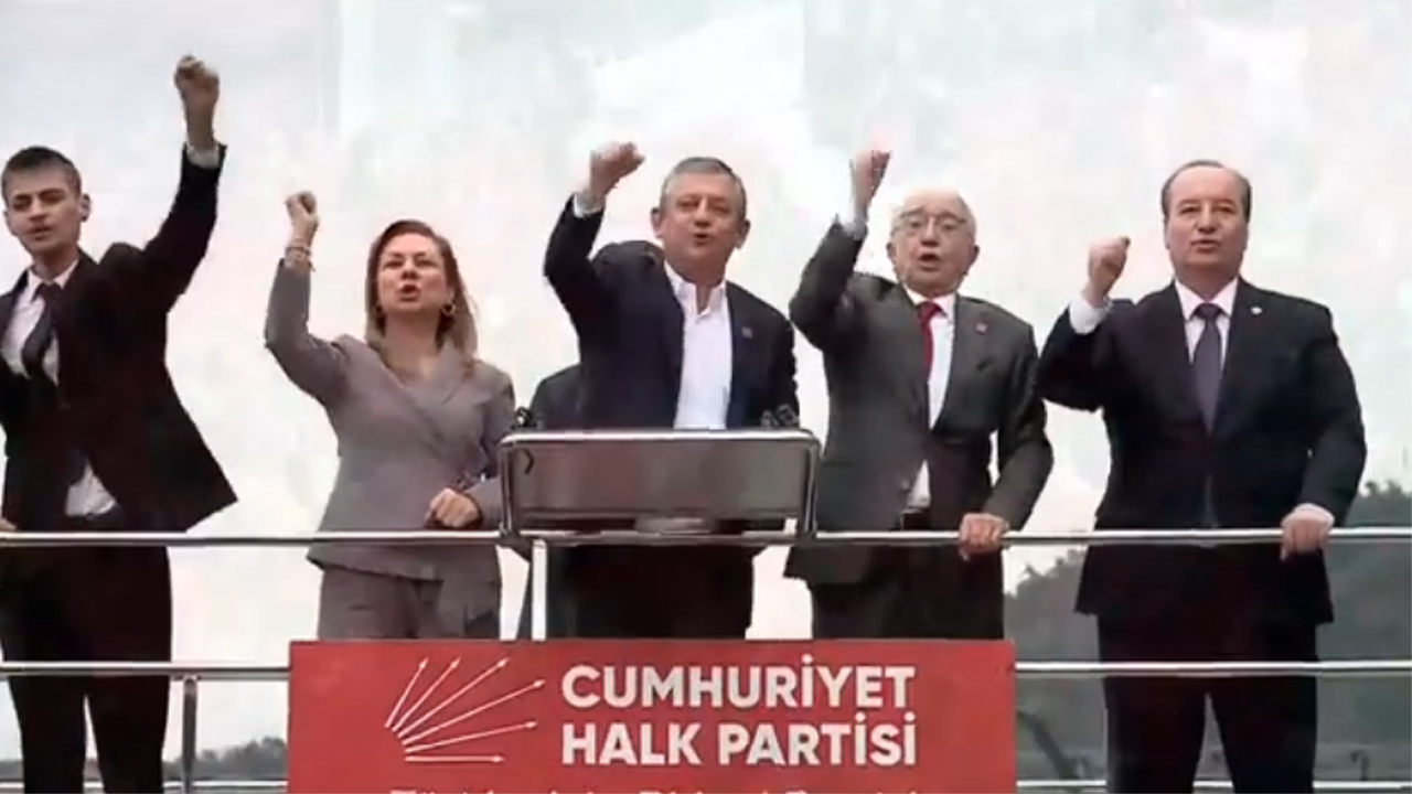 CHP GENEL BAŞKANI ÖZGÜR ÖZEL KARABÜK’TE HALKA SESLENDİ