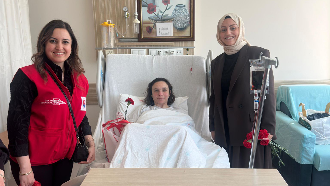 KARABÜK’TE YENİ ANNELERİN İLK ANNELER GÜNÜ SÜRPRİZİ