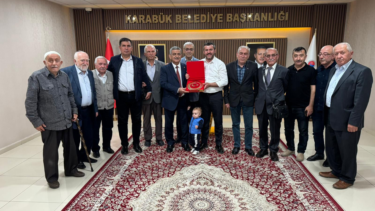 MAHALLE SAKİNLERİNDEN BAŞKAN ÇETİNKAYA’YA TEŞEKKÜR ZİYARETİ