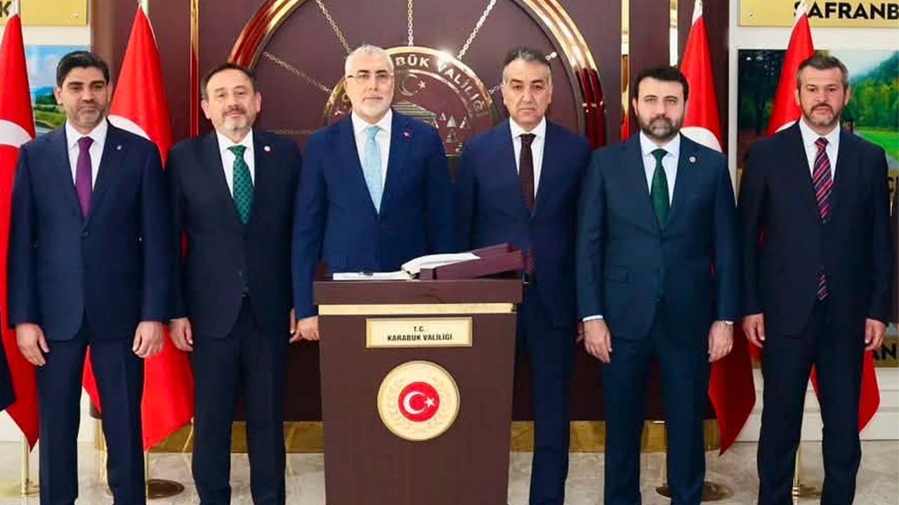 ÇALIŞMA VE SOSYAL GÜVENLİK BAKANI VEDAT IŞIKHAN KARABÜK’TE